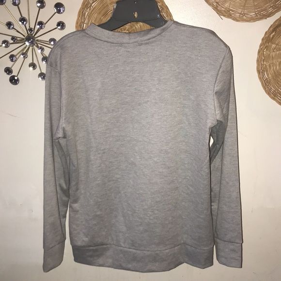 NWT missi grey sweatshirt size Medium - Picture 6 of 8